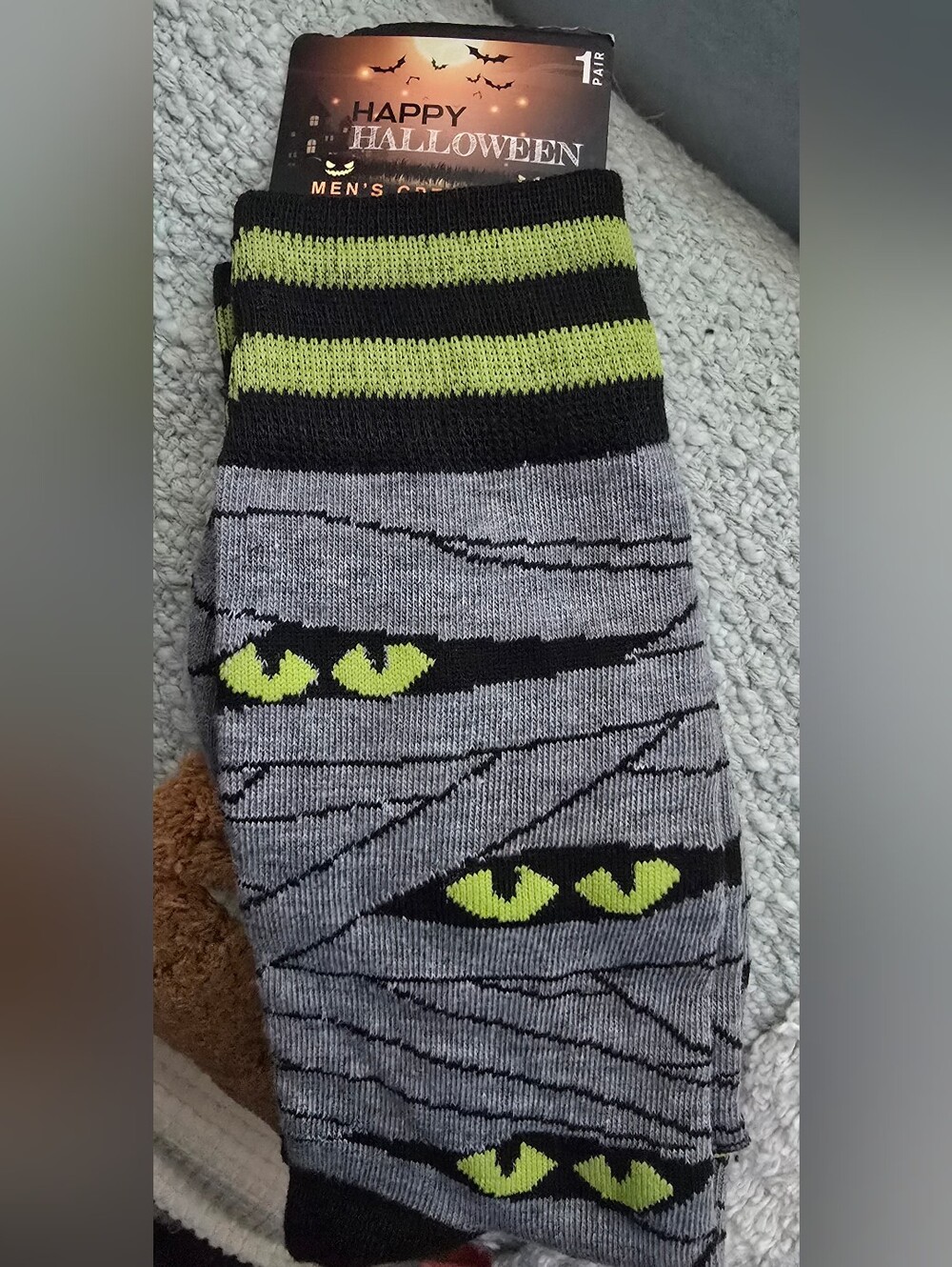 Halloween Mummy Eye Men's Crew Socks - Gray & Neon Green 1 Pair